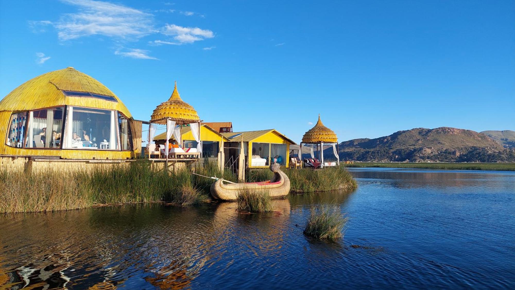 Uros Lodge Peru Puno Exterior photo