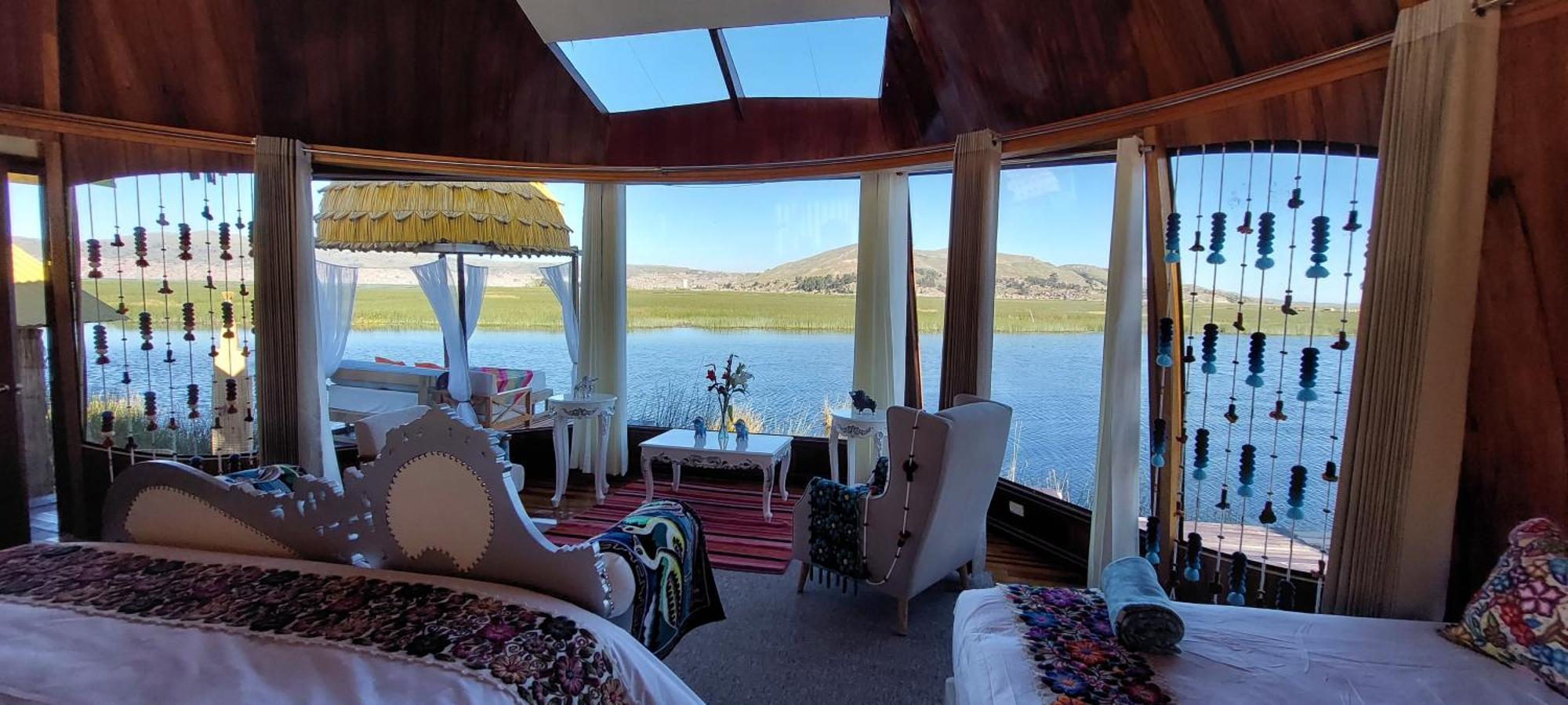 Uros Lodge Peru Puno Exterior photo